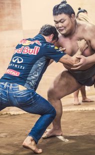 F1 v Sumo - Χωρίς Διαγωνισμό!