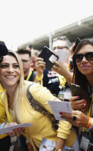 Massa & Button unfazed by rumours