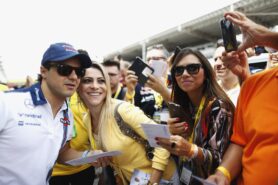 Felipe Massa meets some fans.