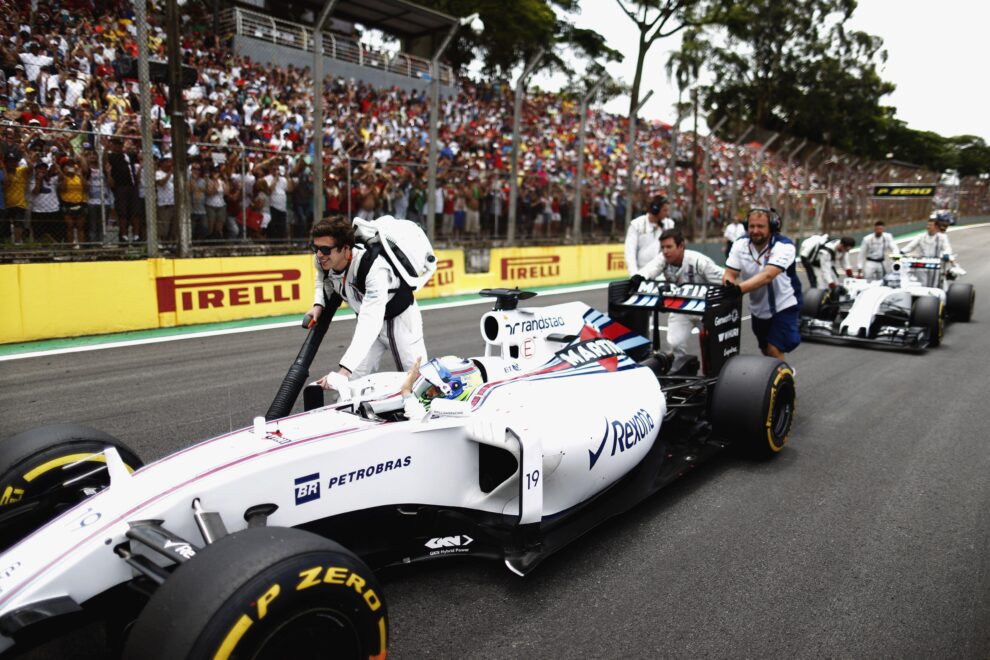 Williams FW37