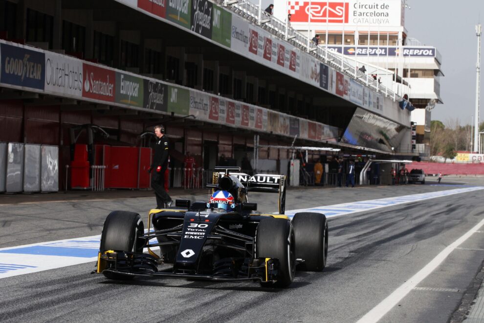 Палмер визнає брак потужності Renault