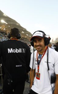 Alonso says Button criticism 'not fair'