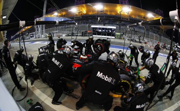 Report: Honda to test new engine in Bahrain 1 Stoffel Vandoorne in the pits.
