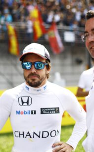 Alonso: McLaren-Honda can target podium in 2016