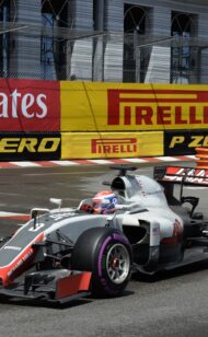 Prost admite 'sentimientos encontrados' sobre Haas