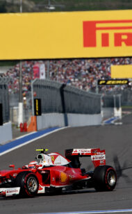 Ferrari helping Pirelli with tyre explosion probe