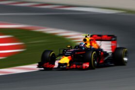 Max Verstappen of the Netherlands driving the (33) Red Bull Racing Red Bull-TAG Heuer RB12 TAG Heuer
