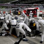 Red Bull Ring, Spielberg, Österreich. Felipe Massa, Williams FW38 Mercedes, macht während des Rennens einen Boxenstopp.