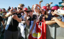 Nico Hulkenberg (GER) Sahara Force India F1 with fans. Belgian Grand Prix 2016.