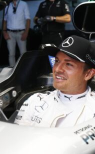 Rosberg defends decision after Lauda criticism