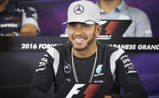 Report: FIA to put Hamilton back in spotlight 1 Formula One - MERCEDES AMG PETRONAS, Japanese GP 2016. Lewis Hamilton;