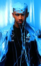 Lewis Hamilton gets inked