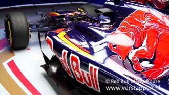 Reveil of the Scuderia Toro Rosso STR11 at Barcelona, 01/03/2016