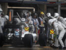 Interlagos, Sao Paulo, Brazil. Felipe Massa, Williams FW38 Mercedes, makes a pit stop during the race. 2016