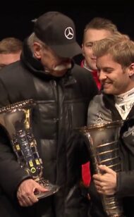 F1 Mistrz Nico Rosberg odwiedza fabrykę Mercedesa w Sindelfingen