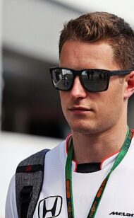 Vandoorne minimiza comparação de Hamilton