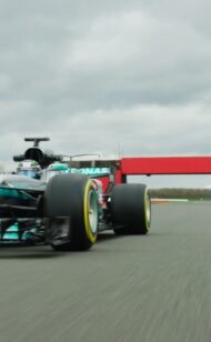 F1 2017 시즌이 시작되었습니다!