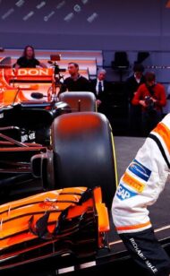 Q&A Stoffel Vandoorne | MCL32 공개