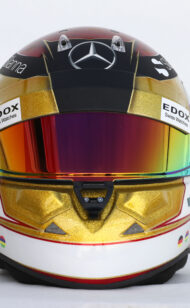 Wehrlein erklärt das verdunkelte Mercedes-Logo