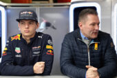 Father: Verstappen paid more than Ricciardo