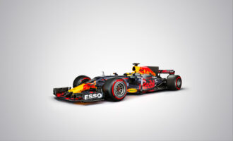 Red Bull RB13 Ansicht von rechts