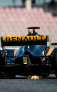 Renault confident in midfield battle