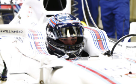 Maldonado set for sports car seat