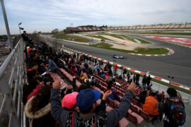 Test 2 day 2 Pascal Wehrlein (D), Sauber F1 Team. Circuit de Catalunya. going in turn 10