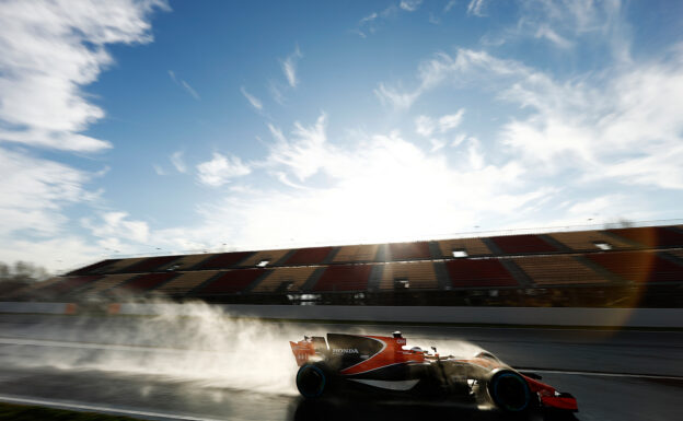 De la Rosa: McLaren chassis 'restless' on track 1 Stoffel Vandoorne testing the McLaren MCL32 in the wet on Circuit de Catalunya, near Barcelona, Spain.