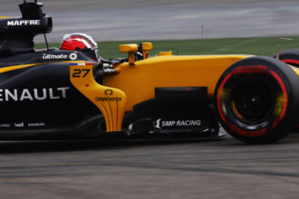 Прост смакує роль радника Renault