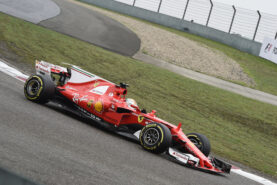 Sebastian Vettel Ferrari SF70H GP CHINA F1/2017