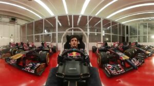 Bahrain GP: Carlos Sainz 360 hotlap by Toro Rosso