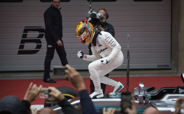 Hamilton predicts 'closest' fight with Vettel 1 Formula One - Mercedes-AMG Petronas Motorsport, Chinese GP 2017. Lewis Hamilton;