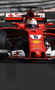 Marchionne: Vettel can stay at Ferrari in 2018