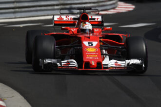 Marchionne: Vettel can stay at Ferrari in 2018