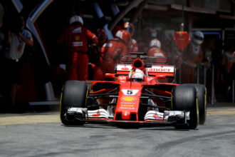 Zetsche: Strong Ferrari 'good for F1'