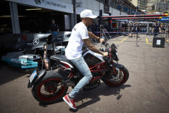 Hamilton admits 'too old' for MotoGP switch