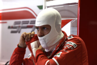 Villeneuve: Vettel 'most complete driver'