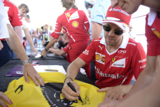 Sebastian Vettel Ferrari GP AZERBAIJÃO F1/2017