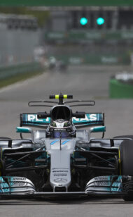 梅赛德斯没有重新考虑 F1 项目持续至 2020 年
