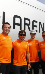 Alonso to decide future after Honda talks