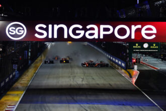 Start Marina Bay Circuit, Marina Bay, Singapore. Sunday 17 September 2017.