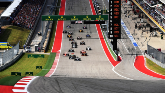 Approaching the first corner - Source: formula1.com