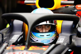 Daniel Ricciardo with halo Red Bull Singapore GP F1 2017