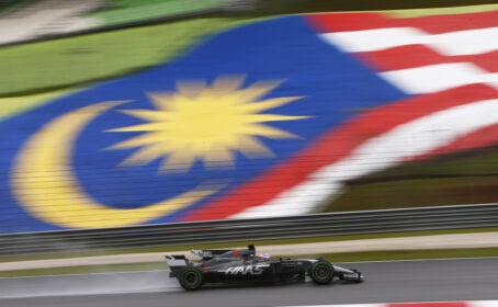 Haas wants Sepang to pay Grosjean repair bill