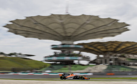 Haas wants Sepang to pay Grosjean repair bill
