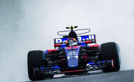 Red Bull recommends Buemi for Renault seat