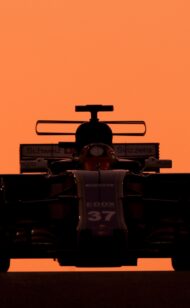Leclerc zevk alıyor F1 'Alfa' için ilk çıkış