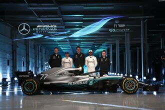Ecclestone backs calls for engine equalisation