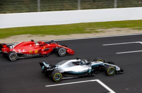 Mercedes dominance leads to "internet hate"